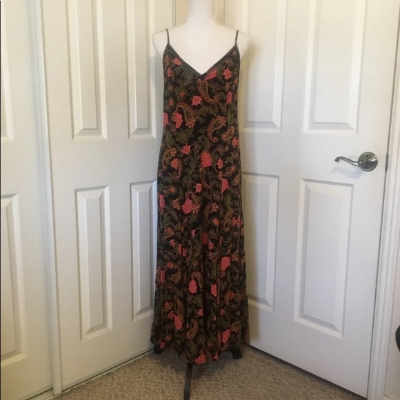 Spell and the Gypsy Etienne Strappy Midi XL - Picture 2 of 8